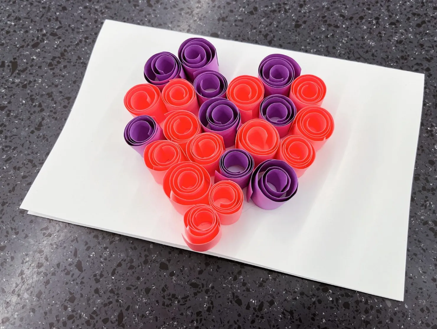 DIY Heart-shaped Paper Quilling : 6 Steps (with Pictures) - Instructables