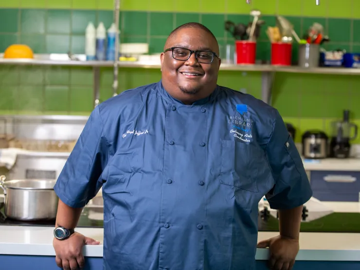 Chef Floyd J teaching kitchen